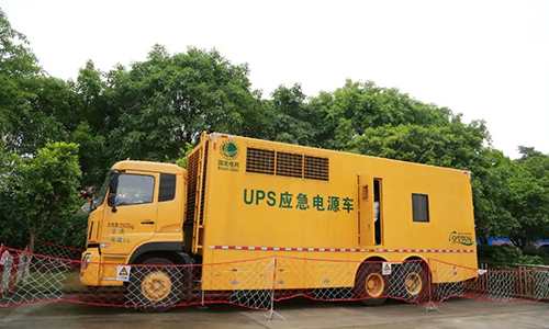 UPS應急電源車.jpg